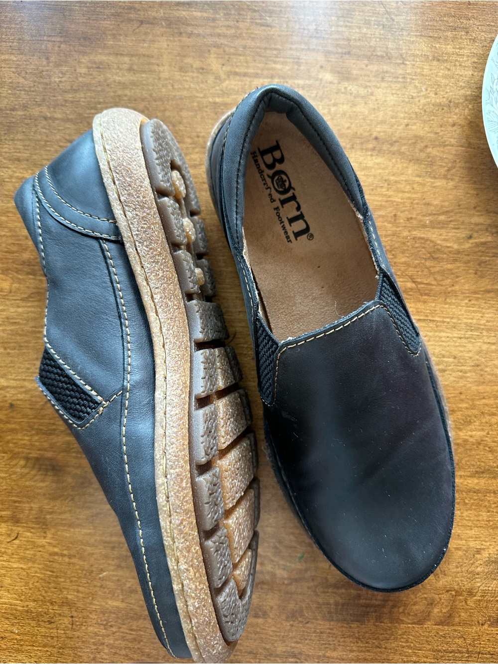 Born Women's Black Leather Slip-On Casual Loafers
